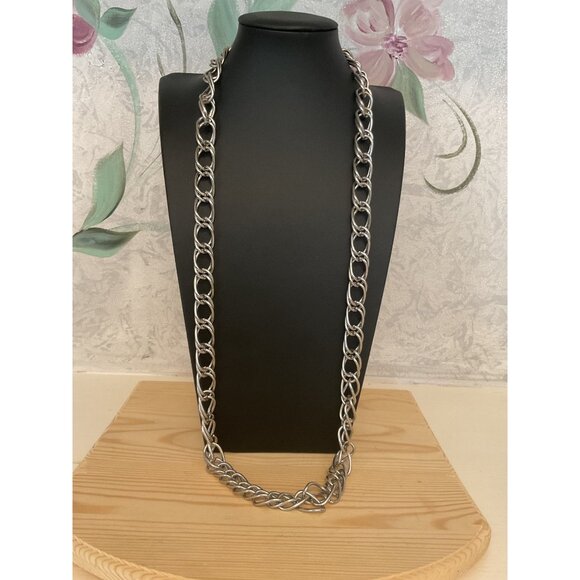 Silver Tone Twisted Link Chain or Belt Necklace 36" Long - Picture 1 of 3